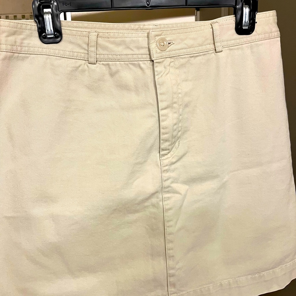 Gap 100% Cotton skirt Sz 8. Khaki